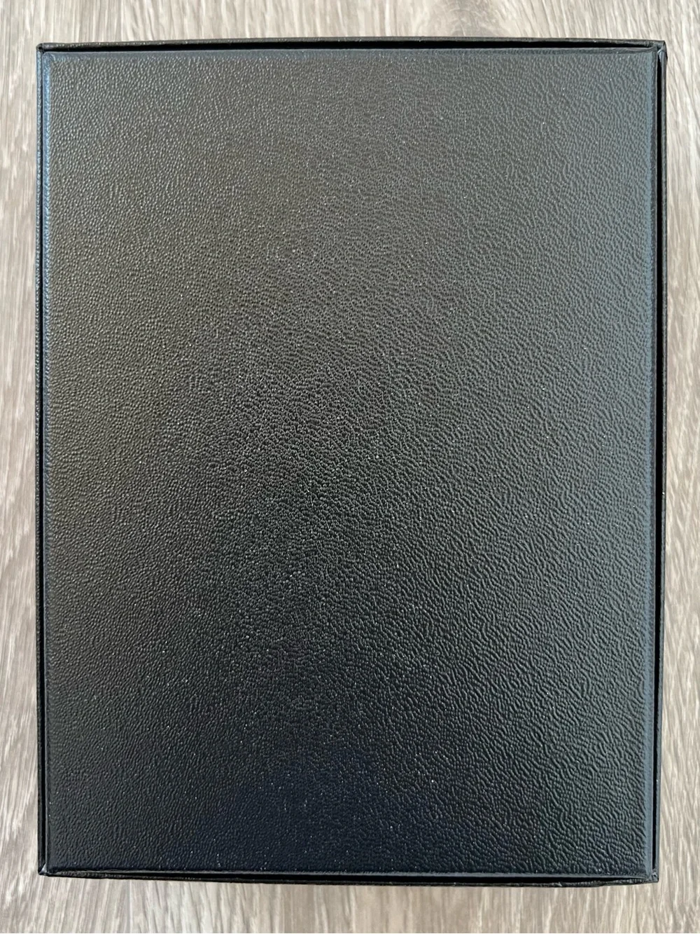 Chanel Box (BB386)
